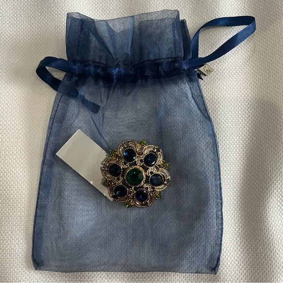 NWT Sequin Flower Blue & Green Rhinestones Peridot Crystals Vintage Brooch - Picture 3 of 4